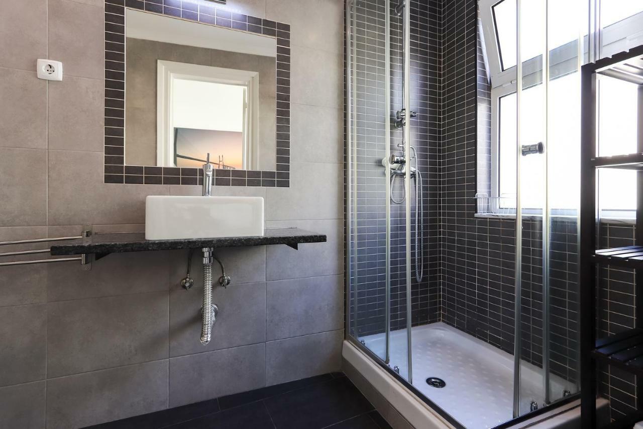 Lisbon Apartments In Anjos Екстериор снимка